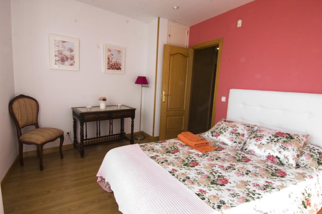 Atico Latina Madrid Room photo